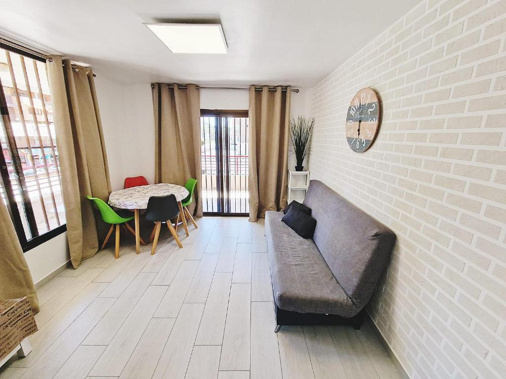 Apartment Carlos V - 1C, Benidorm – Updated 2023 Prices