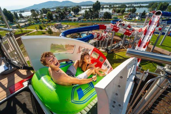 Aquapark v vily nebo okolí