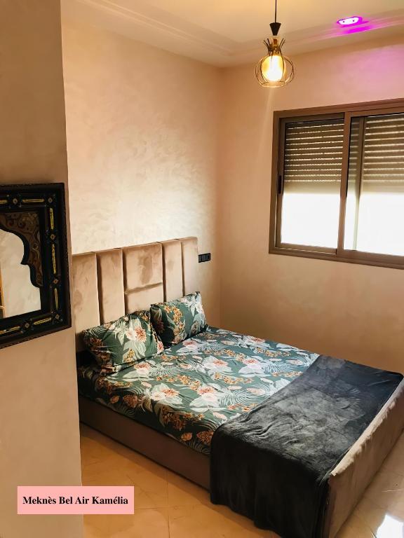 Booking.com: Appartement calme, climatisé et doté d'une connexion WI-FI  gratuite à Bel Air , Meknès, Maroc - 6 Commentaires clients . Réservez  votre hôtel dès maintenant !