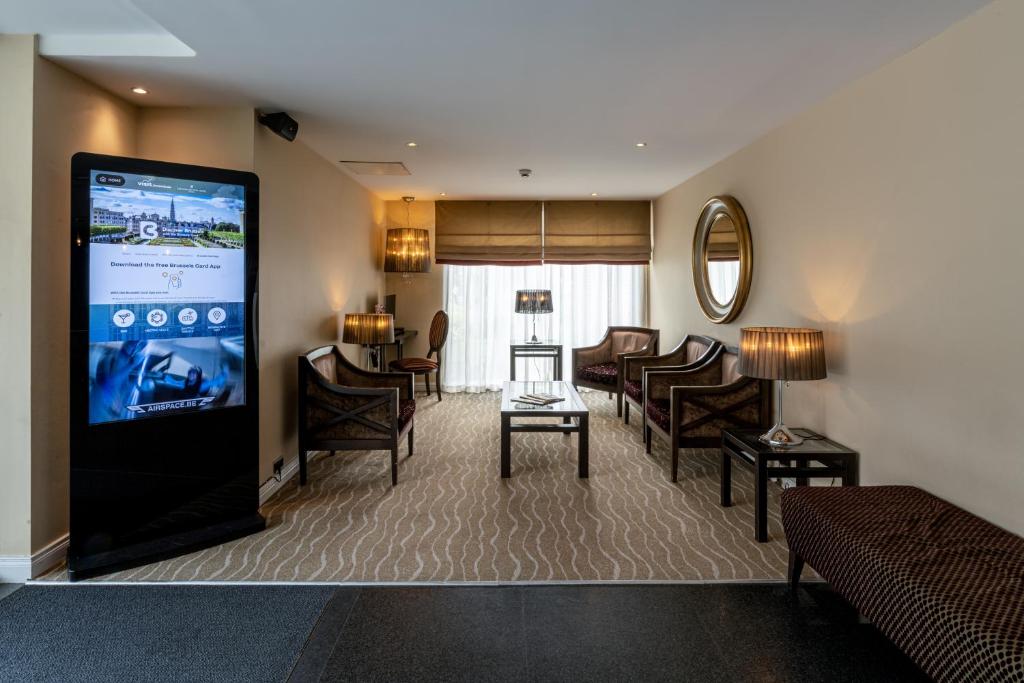 Posezení v ubytování Gresham Belson Hotel Brussels