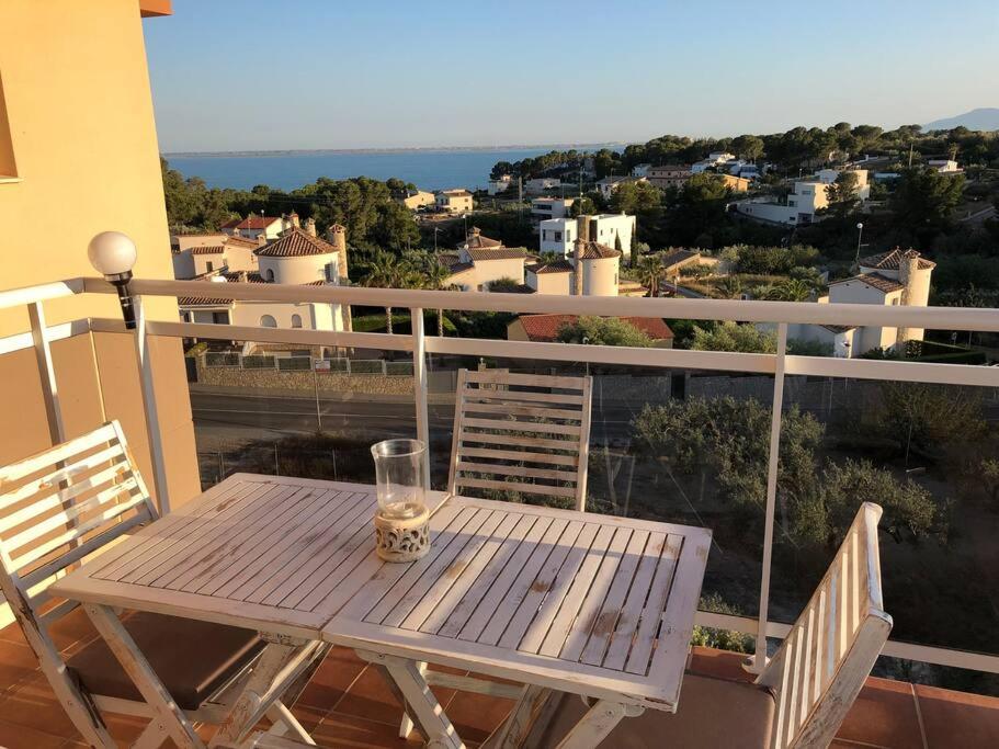 Balkón alebo terasa v ubytovaní Preciosas vistas al mar y montaña en la Ampolla