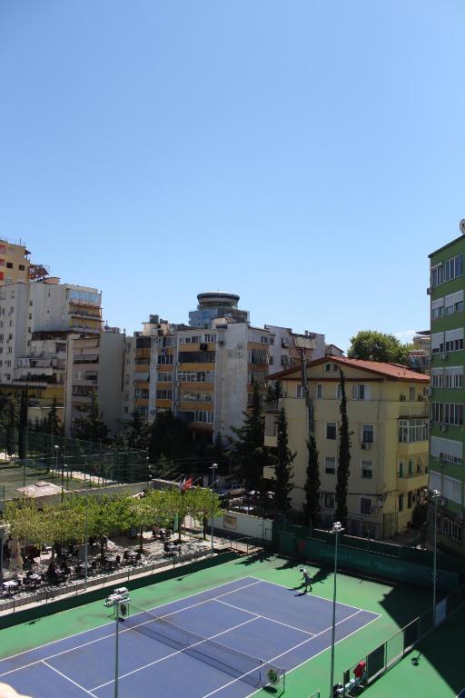 Holiday Apartment Tirana - Image 8