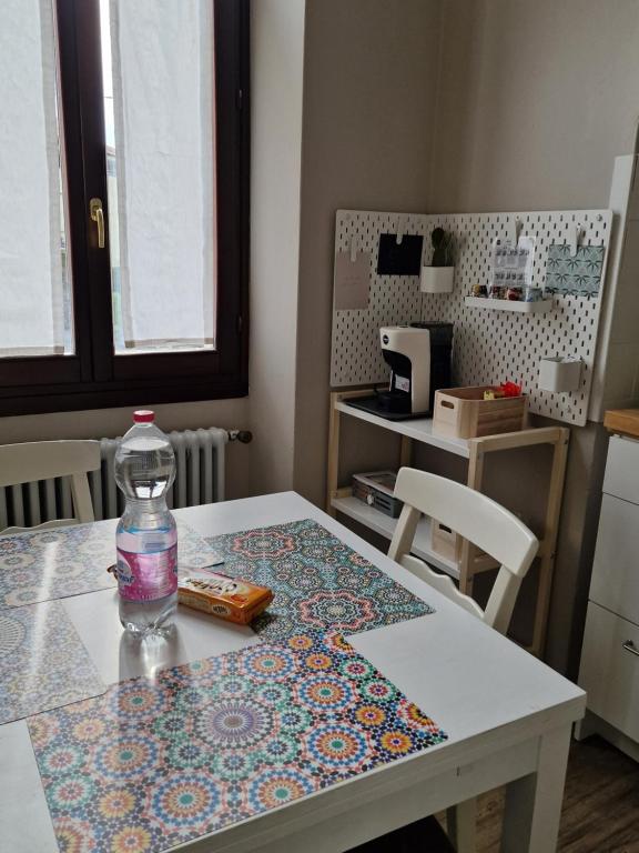 Kuchyňa alebo kuchynka v ubytovaní Voi da Noi Intero appartamento con parcheggio privato