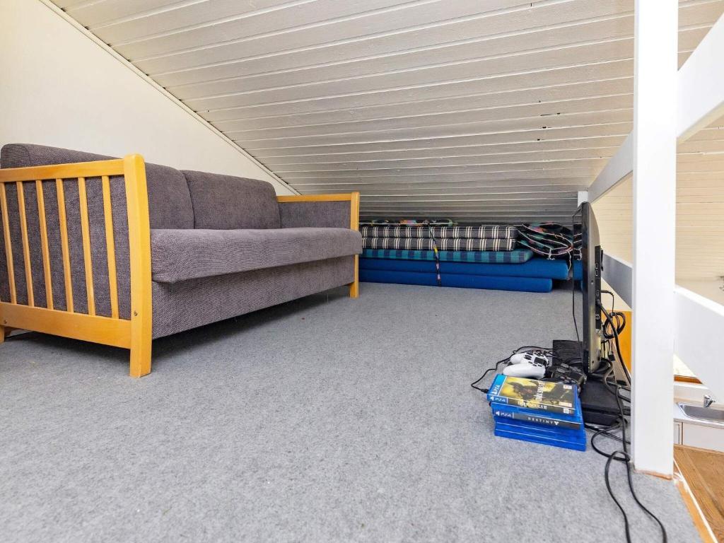 Postel nebo postele na pokoji v ubytování Holiday home Skals VI