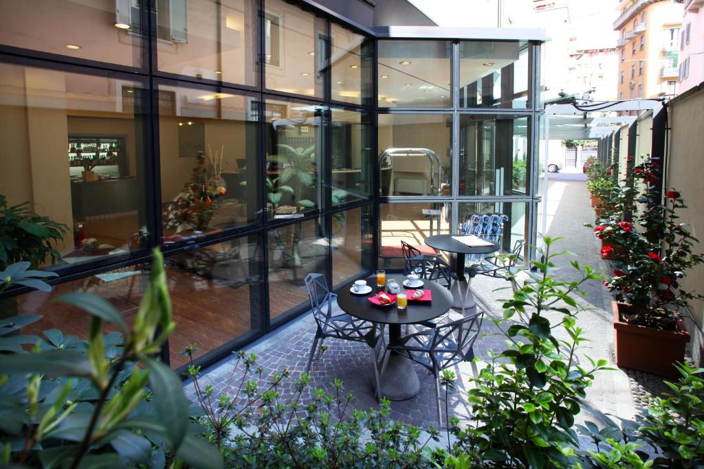 Hotel Des Etrangers - Resim 22