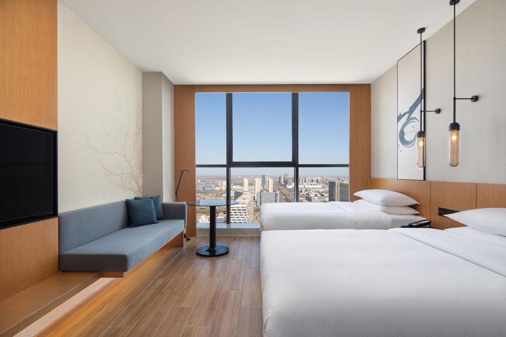 Fairfield by Marriott Shijiazhuang High-Tech Zone - Superior Double, Guest Room, 2 Doubles, City View