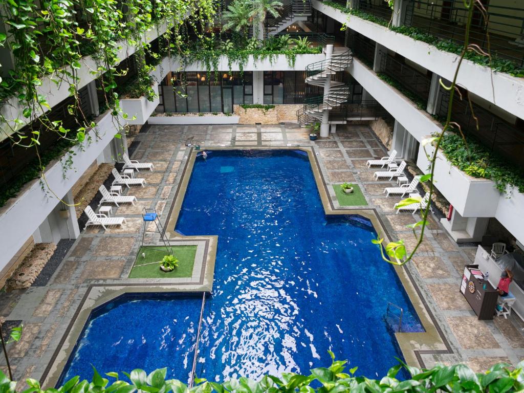 The Moon Beach Museum Resort – Photos 1