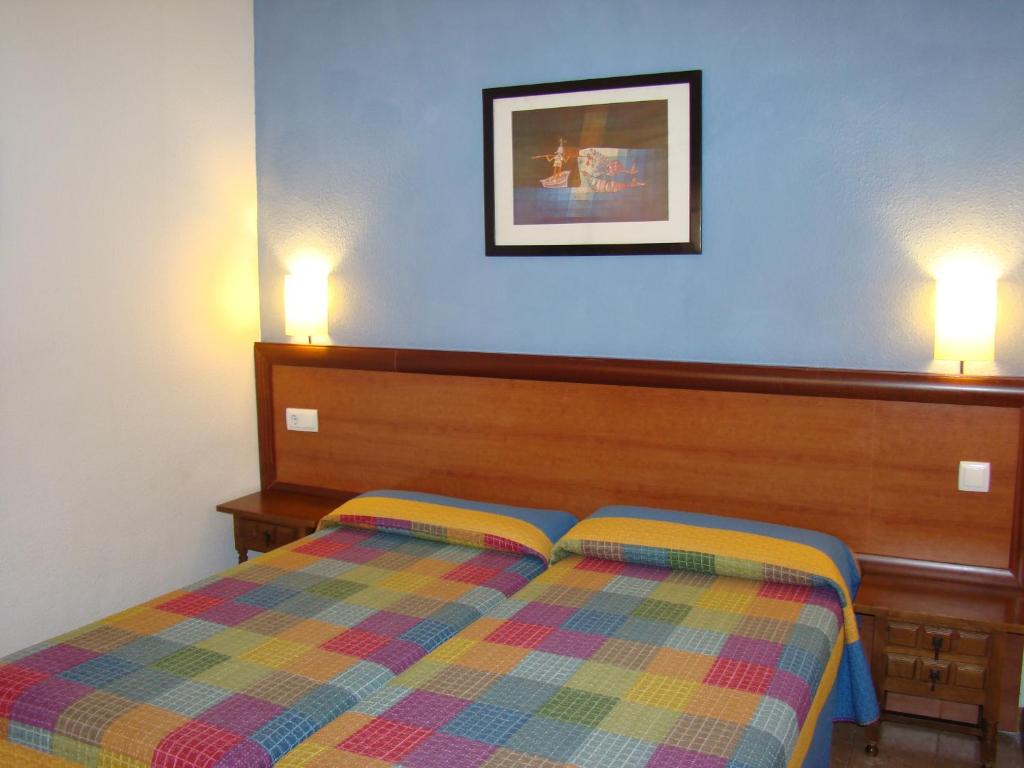 Booking.com: Pension Hostal Platja , Cambrils, Spanje - 207 ...