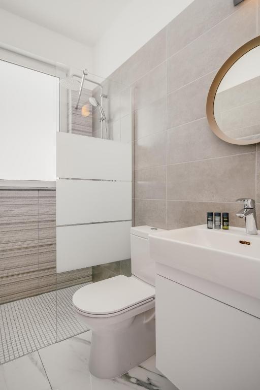 Koupelna v ubytování Protaras Olivia Pearl Villa