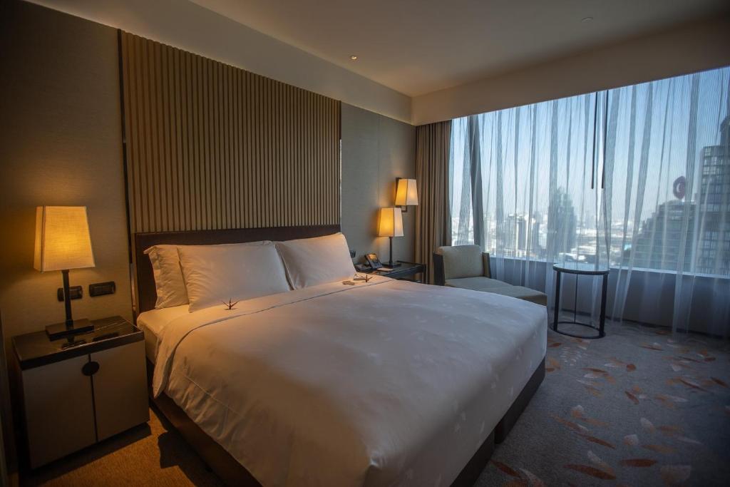 The Okura Prestige Bangkok photo
