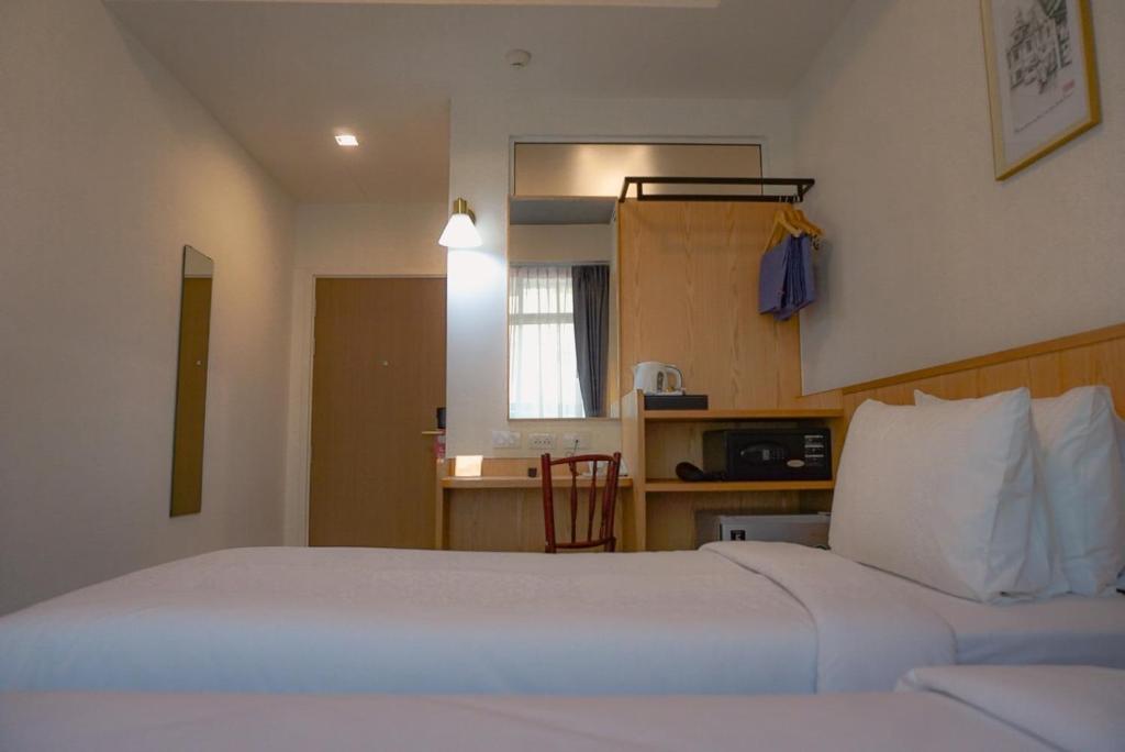 Ago Hotel Chinatown - 18