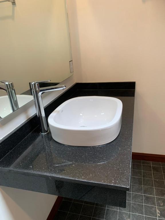 Noble House Beach Resort - 12