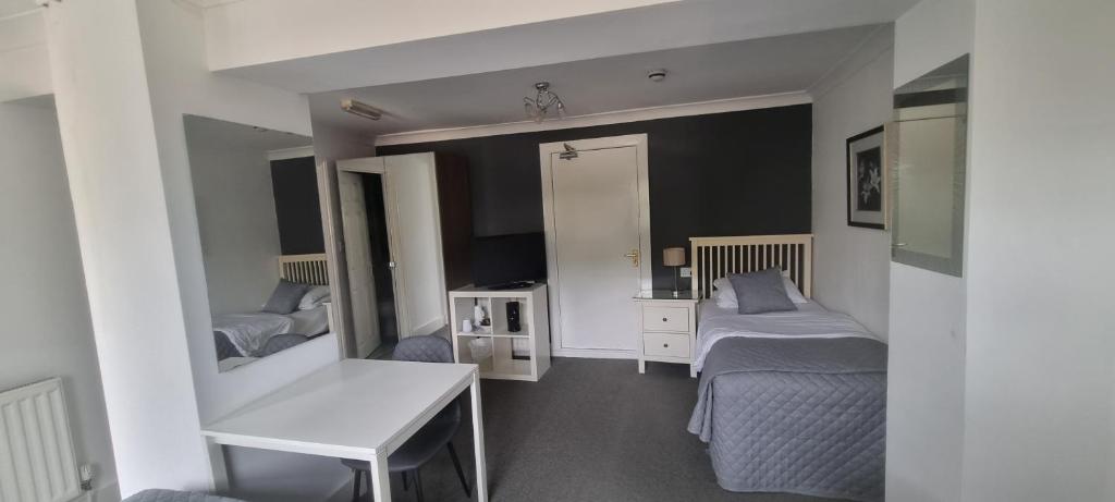 Hunters Meet - Habitación Triple