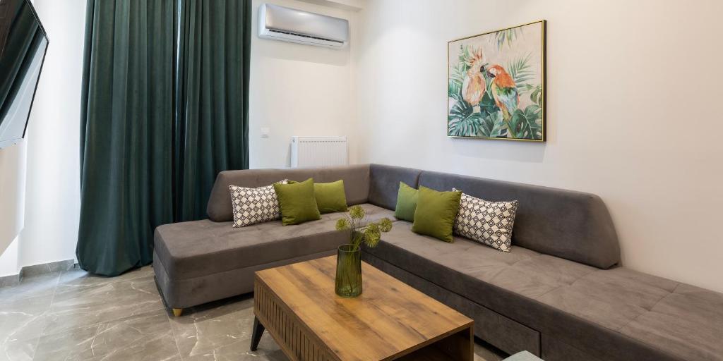 The Caravan Apartments - 16