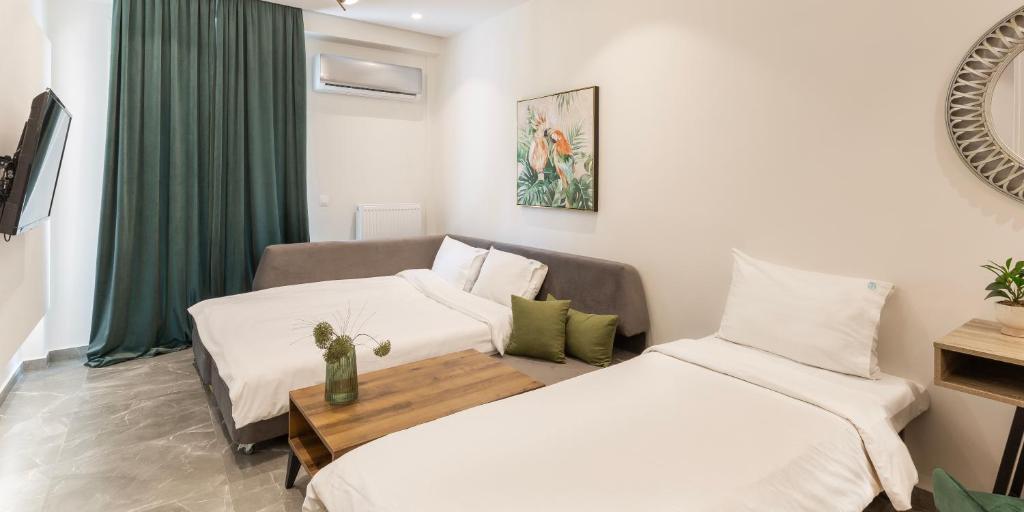 The Caravan Apartments - 17