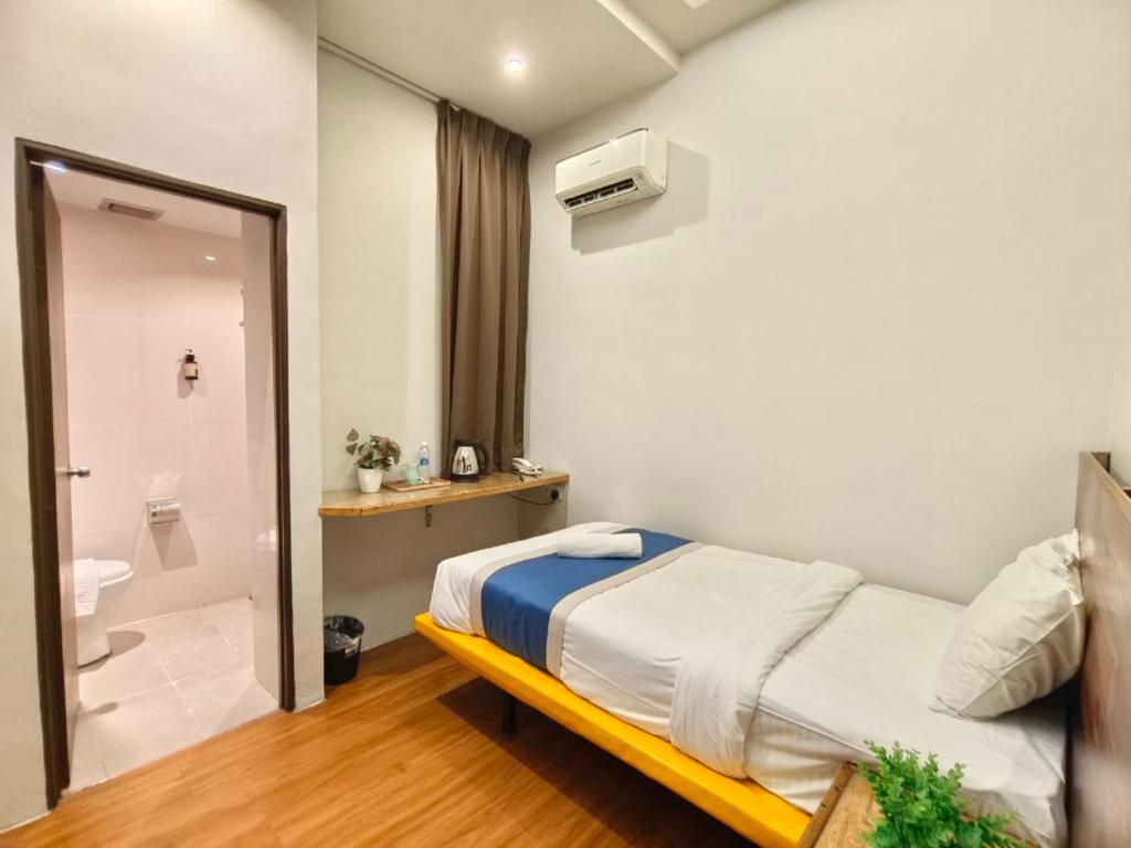 The Riverbank Hotel By MRVJ Business - Habitación Individual Superior