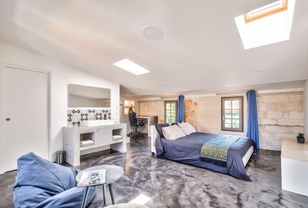 Posteľ alebo postele v izbe v ubytovaní Artistic Loft Travel Experience