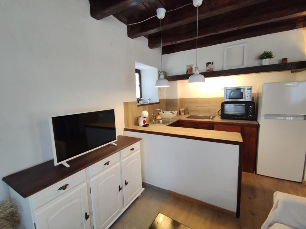 Kuchyň nebo kuchyňský kout v ubytování Inmocyma Residencial Linsoles-Valle de Benasque