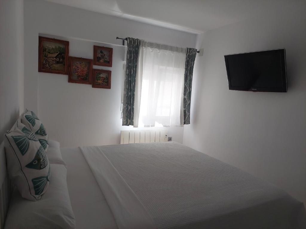 Family apartment Andrea, Alaquas – Updated 2023 Prices