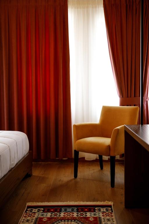 Rose Garden Hotel - Chambre Triple Standard