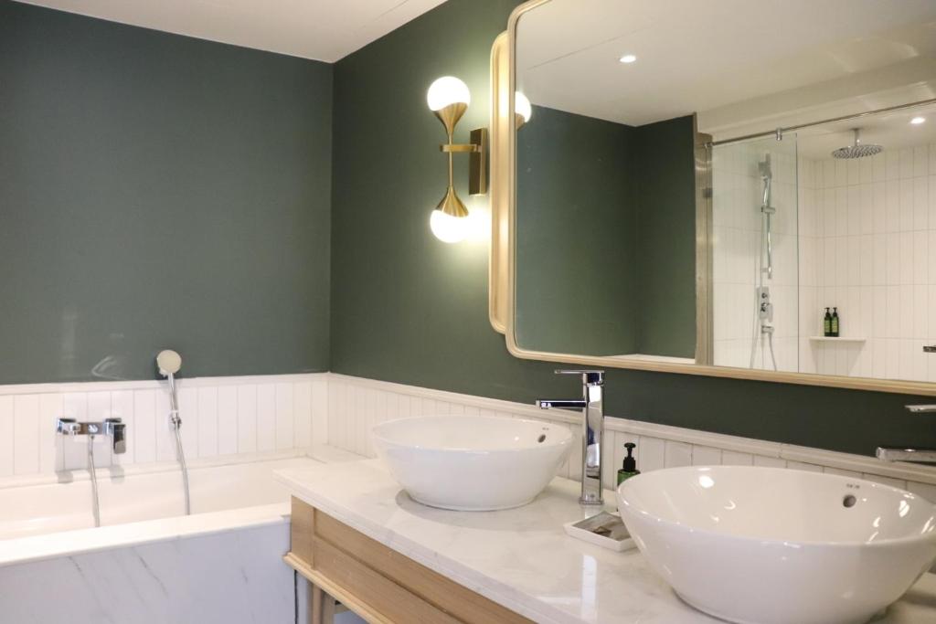 The Quarter Chaophraya by UHG - Resim 37