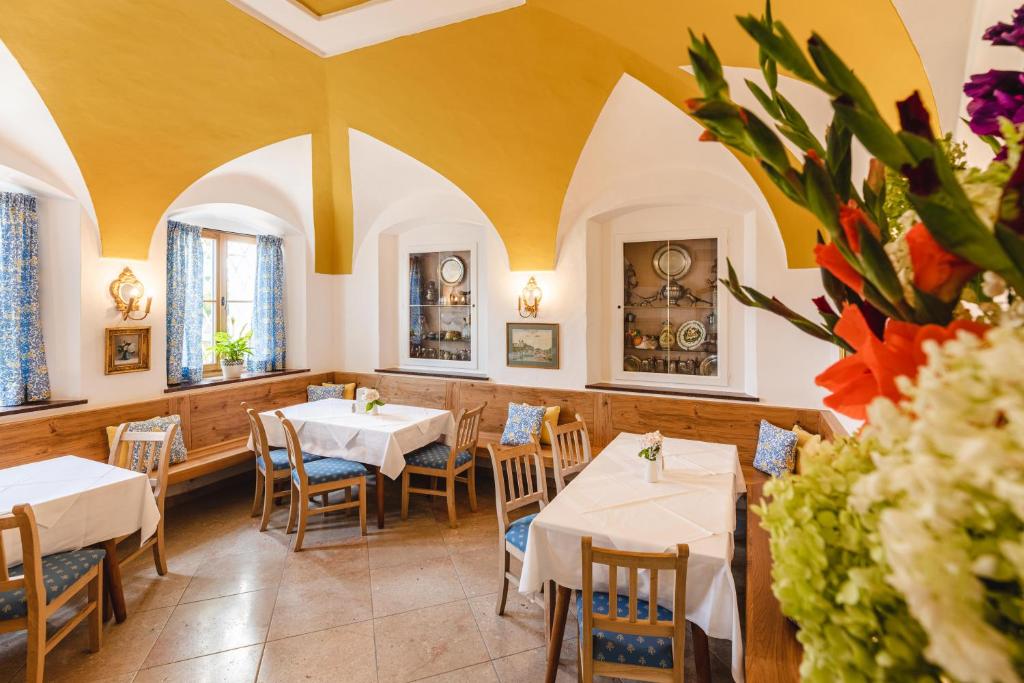 Posezení v ubytování Hotel-Gasthof Maria Plain