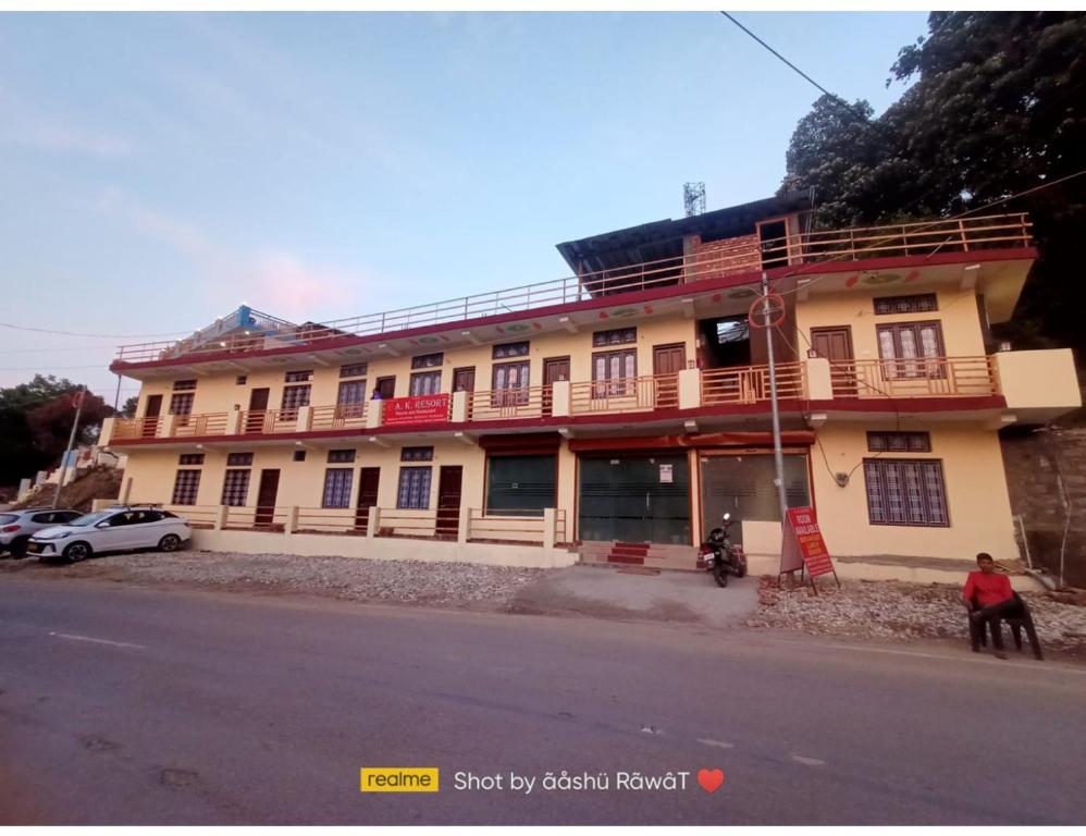 AK resort, Barkot, Barkot Aktualisierte Preise für 2023