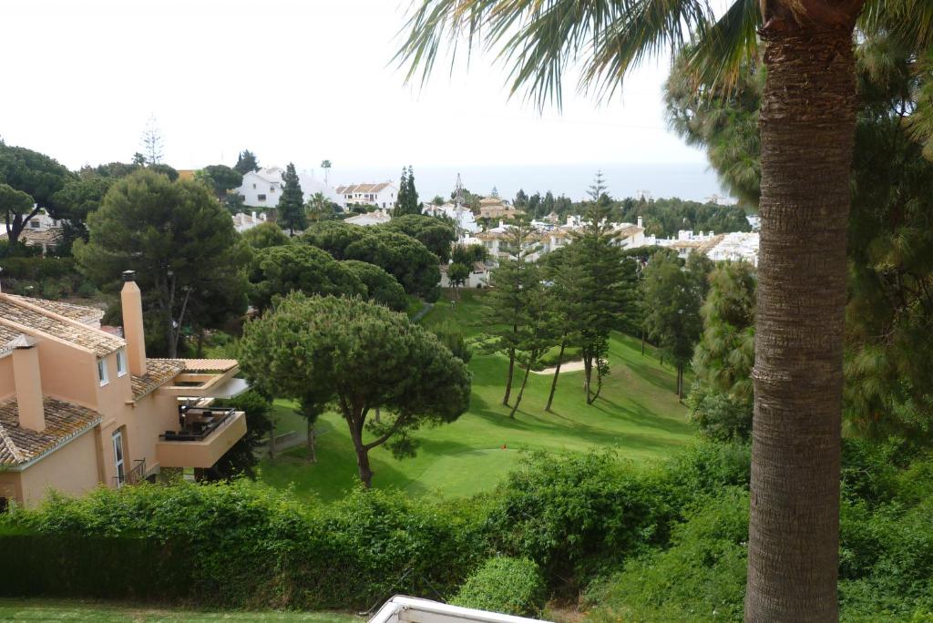 Golf views 2 bed El Mirador De Calahonda, Mijas Costa (updated prices 2024)