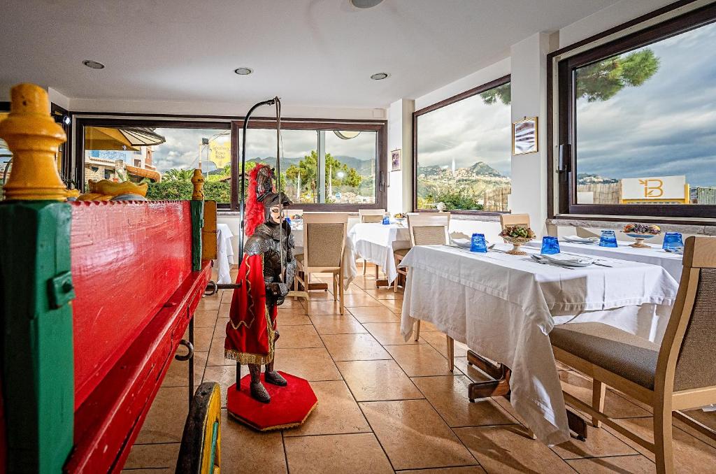 Restauracja lub miejsce do jedzenia w obiekcie Hotel Sabbie d'Oro