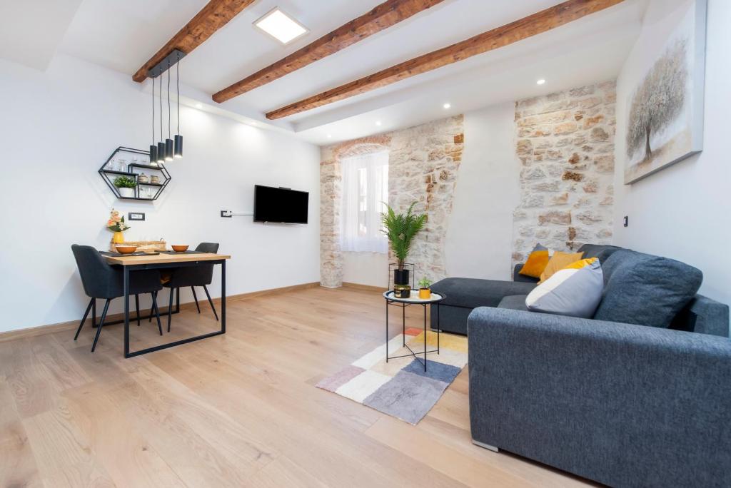 Comfort Studio Carera by Irundo