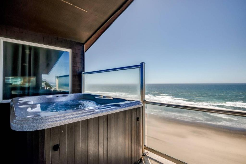 Olivia Beach Manor Executive Bella Suite, Lincoln City (updated