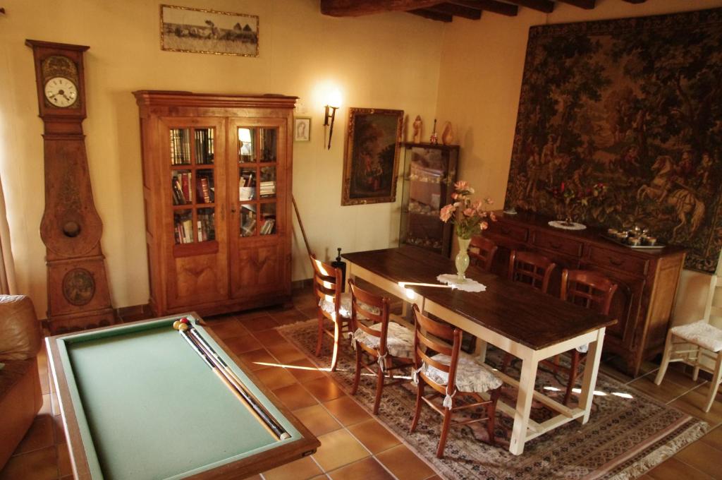 Fotografie z fotogalerie ubytování La Commanderie v destinaci Loison-sur-Créquoise