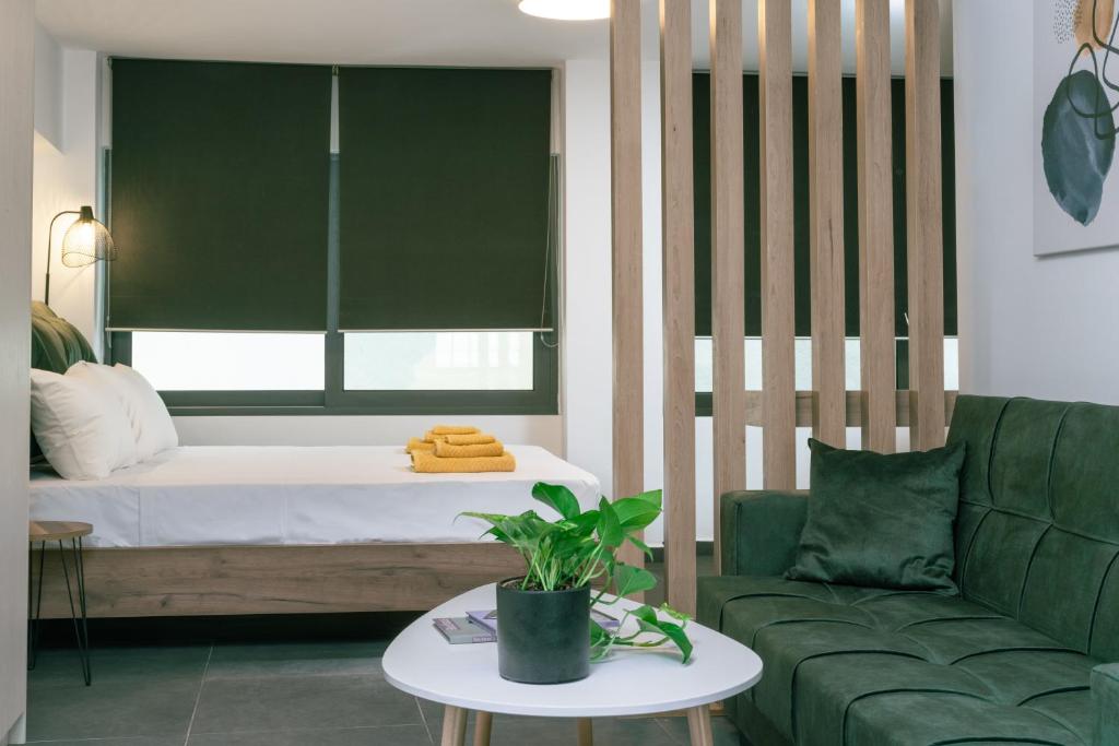 Χώρος καθιστικού στο Zen Central Luxury Apartment