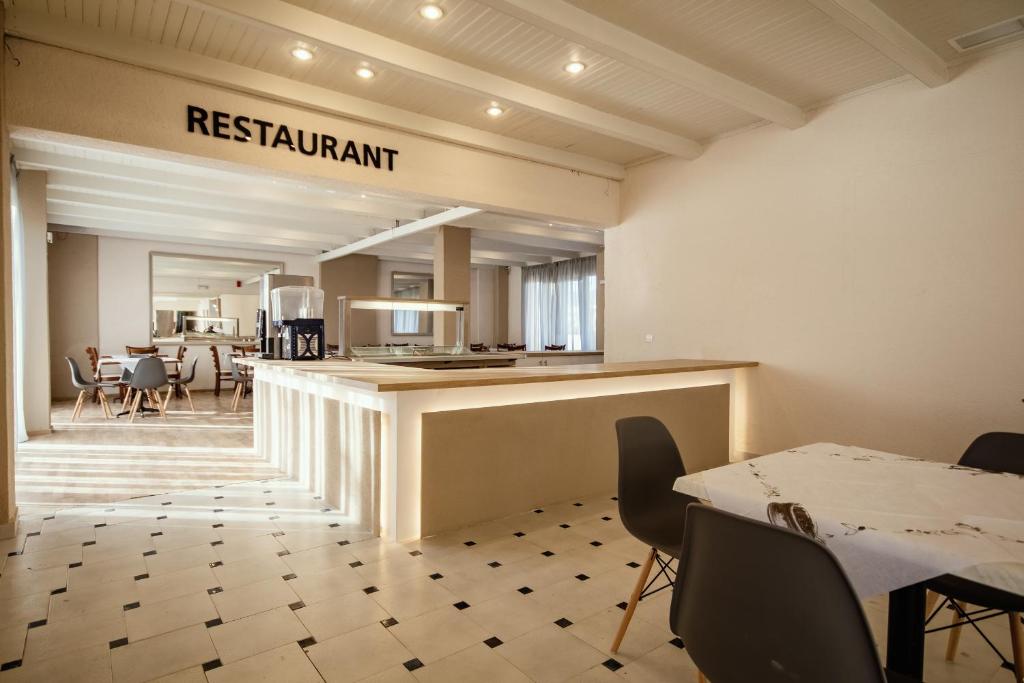 Restaurace v ubytování Marco Polo Hotel