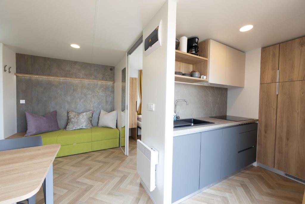 Vital CAMP Bayerbach - Mobile Home