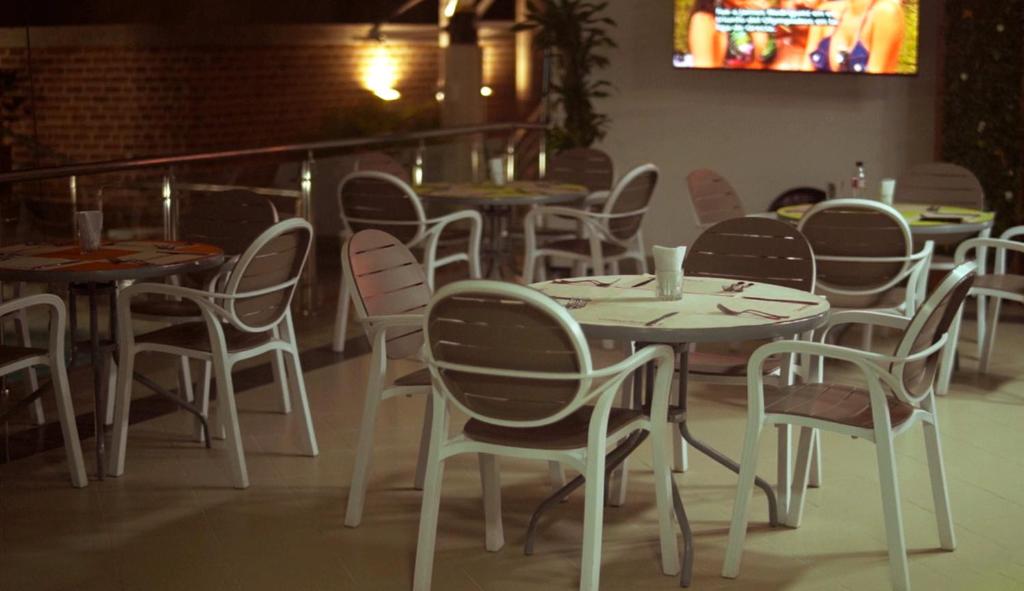 Restaurace v ubytování Hotel Sicarare