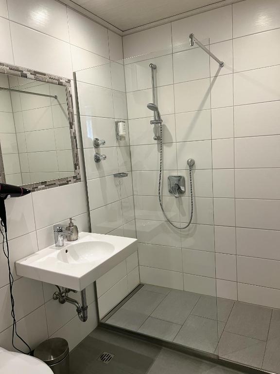 Koupelna v ubytování Hotel Garni Illertal