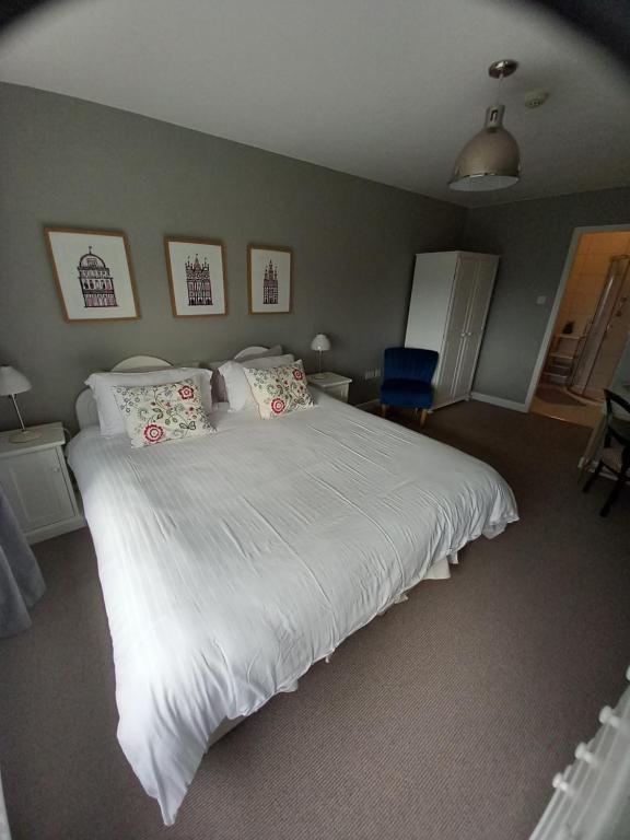 Postel nebo postele na pokoji v ubytování Atlantic Shore B&B