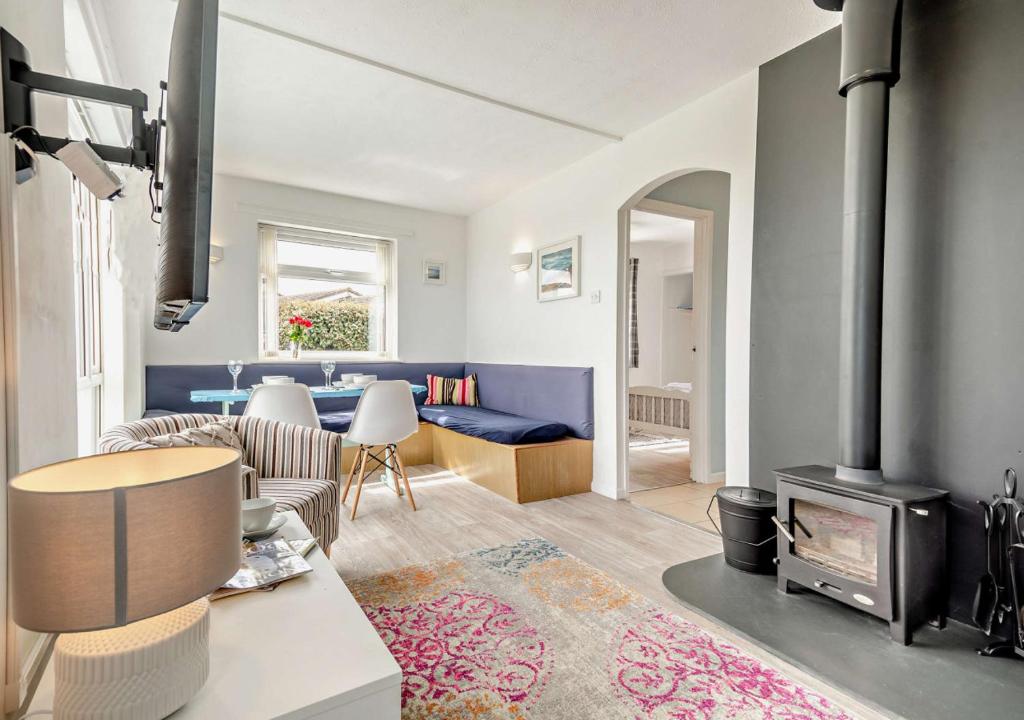 Castaways Lodge 9, Kessingland (updated prices 2024)