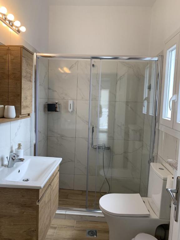 White elephant second floor apartment, Volos (updated prices 2025) - 2