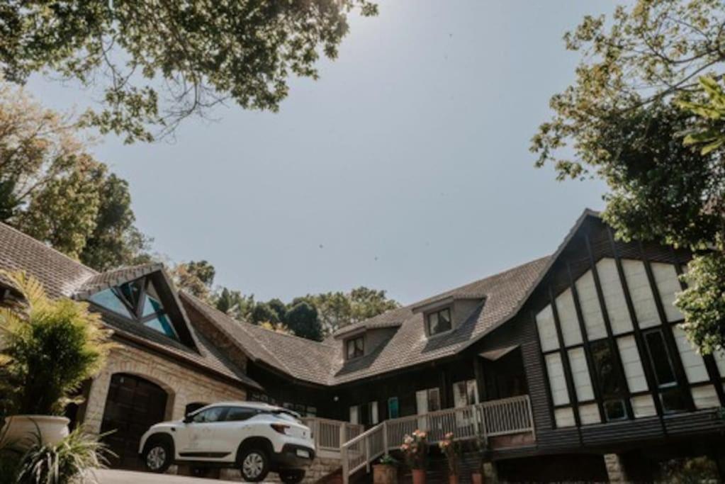 “Fyndraai” the home away from home, Gillitts (updated prices 2024)