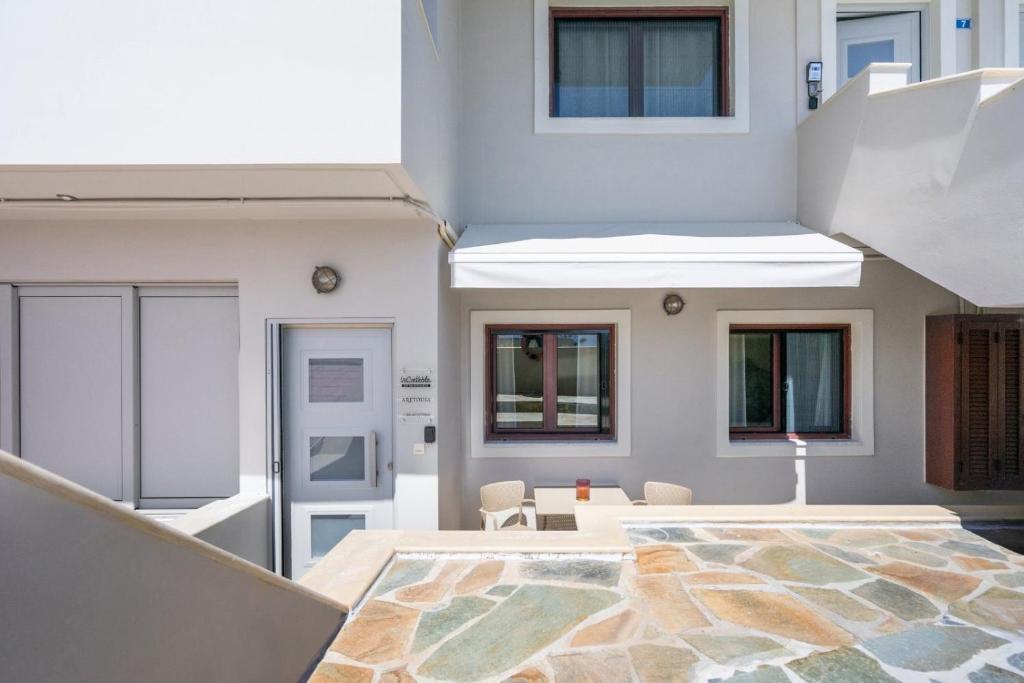 Balkón nebo terasa v ubytování Aretousa InCreteble Cretan Residences Collection