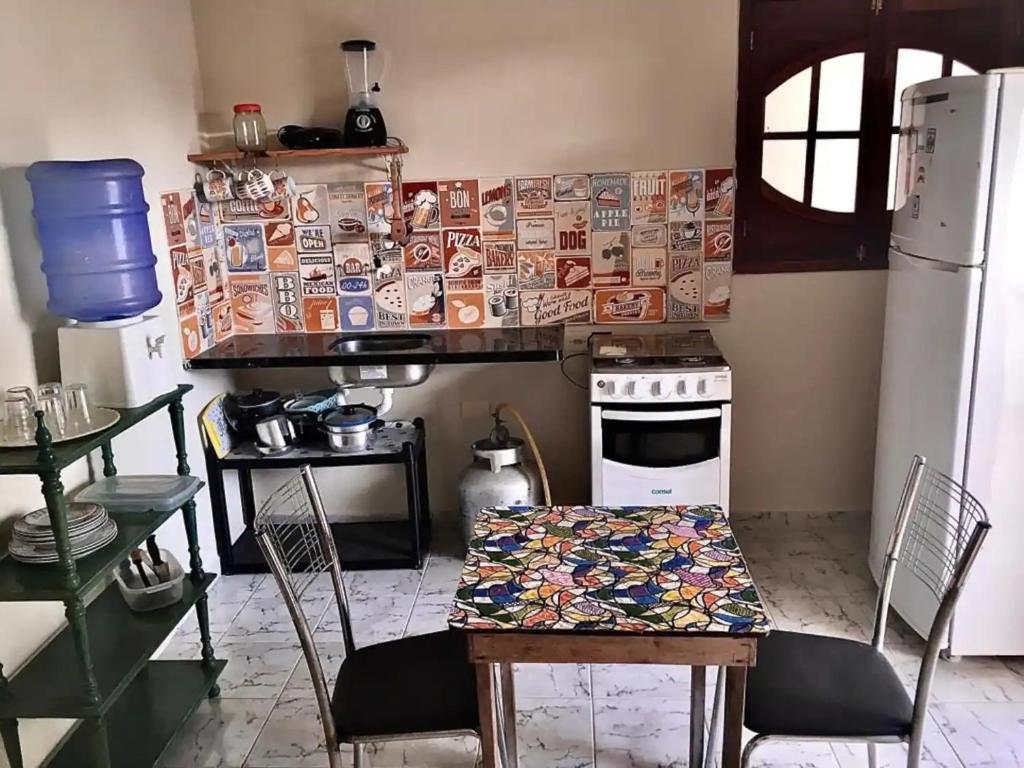 Kuchyň nebo kuchyňský kout v ubytování Falésias de Carapibus