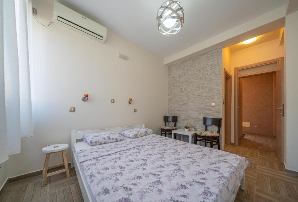 Apartments Milunović - 13