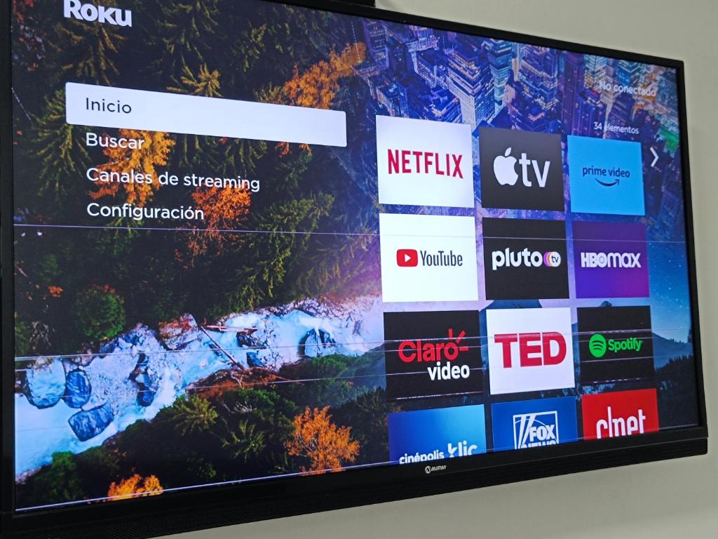 TV a/nebo společenská místnost v ubytování Room 5 Star Miraflores