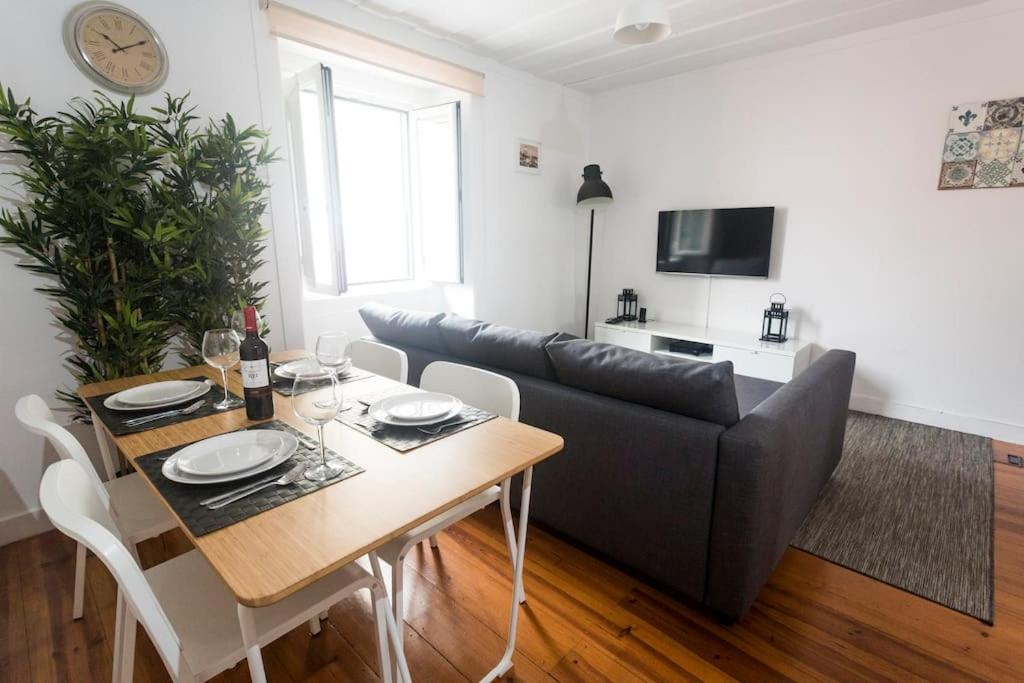 Ola Lisbon Bairro Alto I, Lisbon (updated prices 2024)