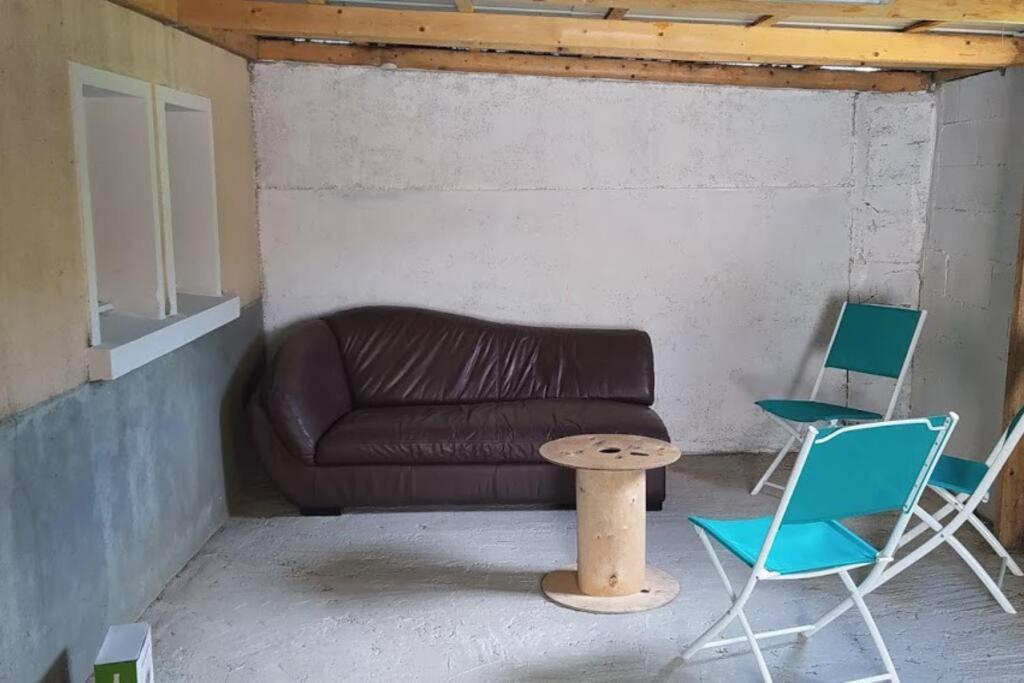 Posedenie v ubytovaní Maison 6 chambres avec jardin à Angers