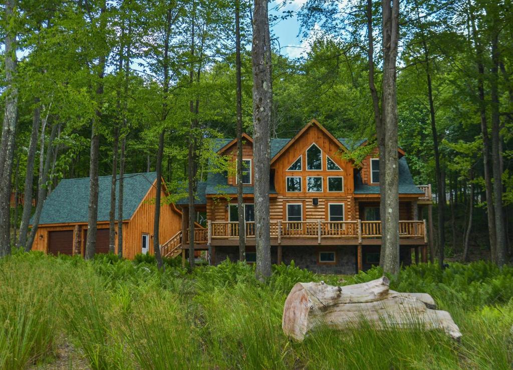 Big Log Lodge, McHenry (tarifs actualisés 2024)