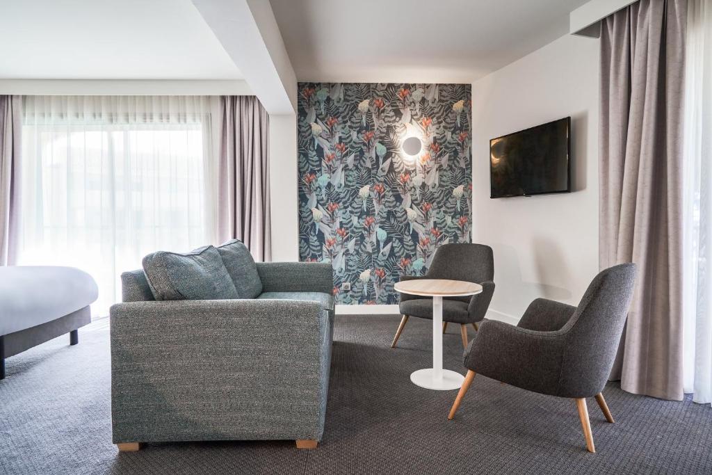 Гостиная зона в Holiday Inn Perpignan by IHG