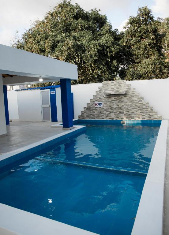 Bazén v ubytování Cabaña Perla Azul nebo v jeho okolí